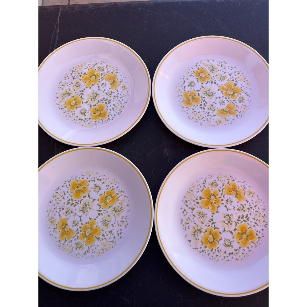 Corelle April Yellow flowers Dinner Plates 10 1/4" set of 4 Excellent Shape